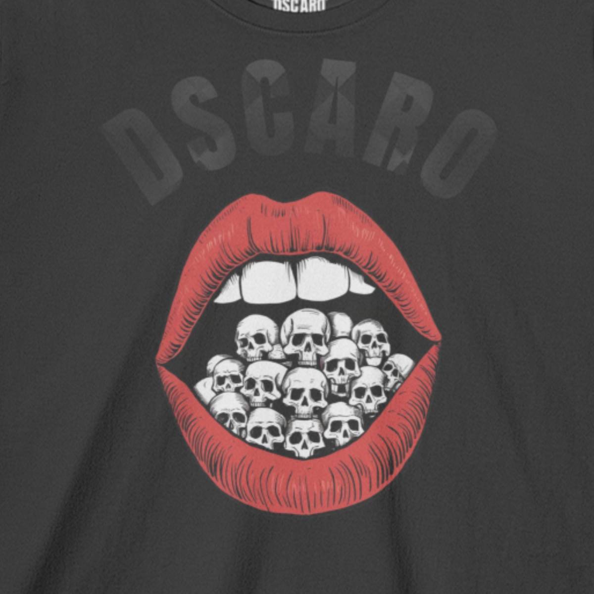 Camiseta Classic Fit Lips of Doom - DSCARO